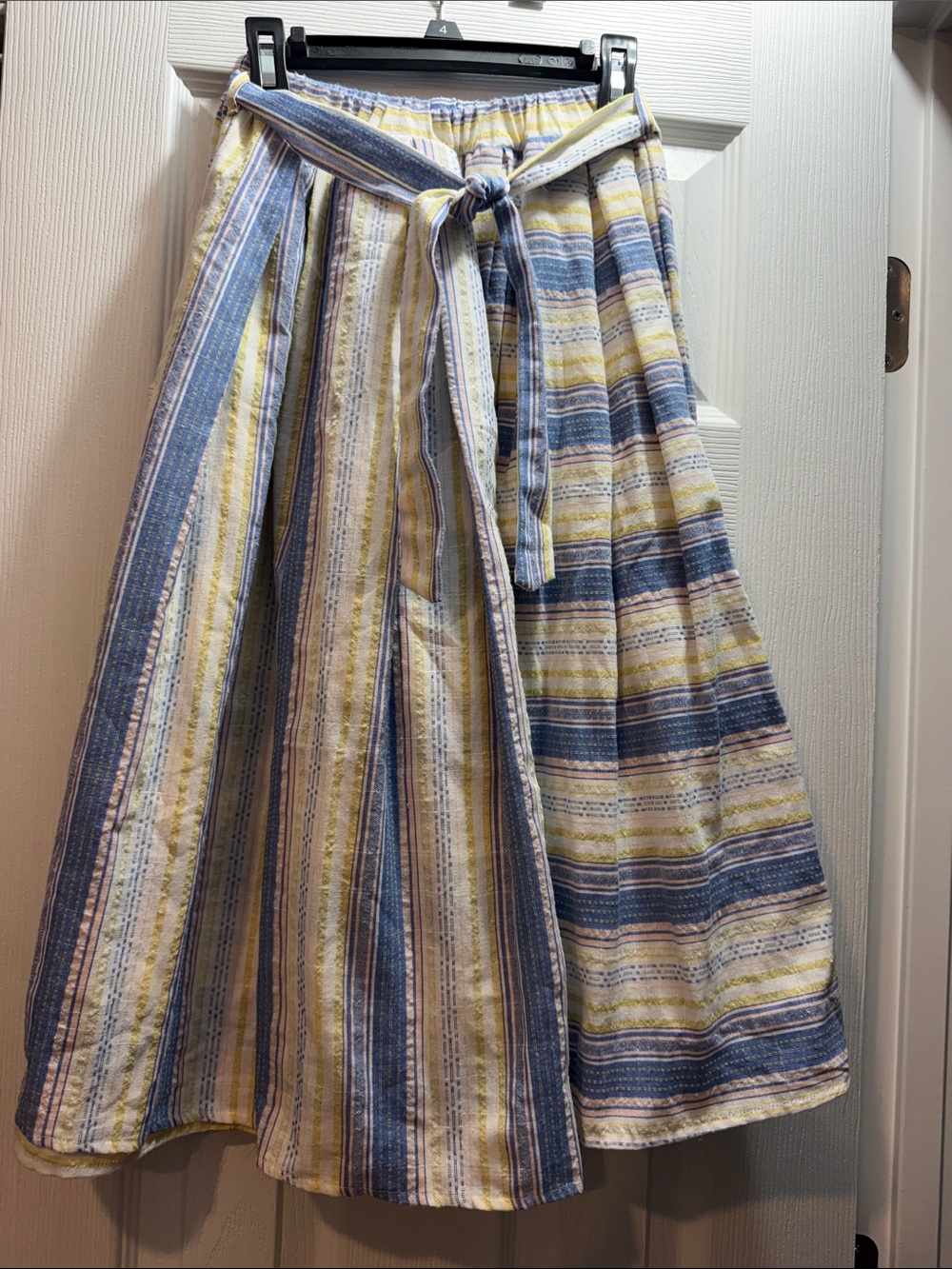 SHEIN Blue & Yellow Striped Tie-Waist Midi Skirt